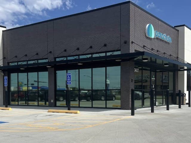 Parachute Plasma Donation Center Siloam Springs, AR