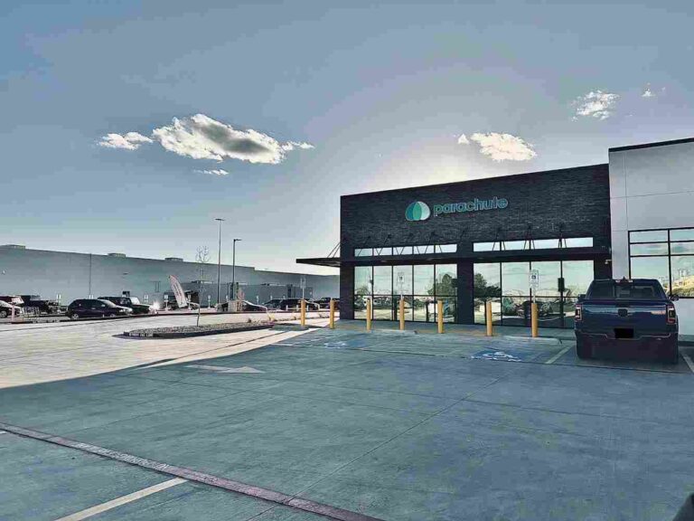 Plasma Donation at Parachute Plasma Donation Center Clovis, NM