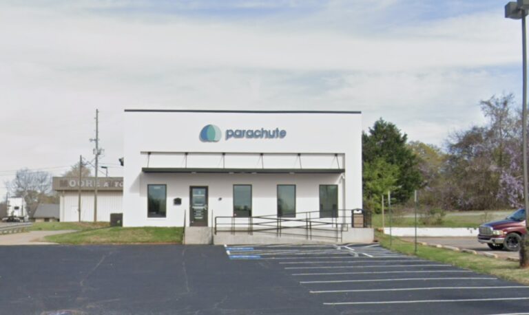 Plasma Donation at Parachute Plasma Donation Center Thomaston, GA Plasma Donation at Parachute Plasma Donation Center Thomaston, GA