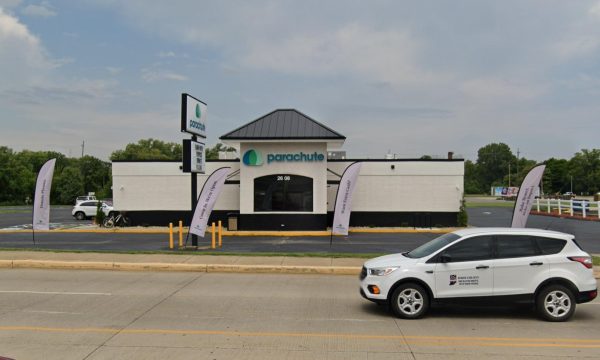 Plasma Donation at Parachute Plasma Donation Center Vincennes, IN